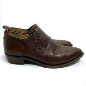 Frye short brown leather western style ankle boots